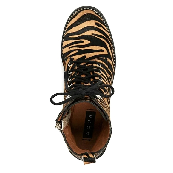 New Aqua Women's Jax Studded Tiger Print Hiker Boots Bloomingdale Exclusive 5.5 - Picture 6 of 7